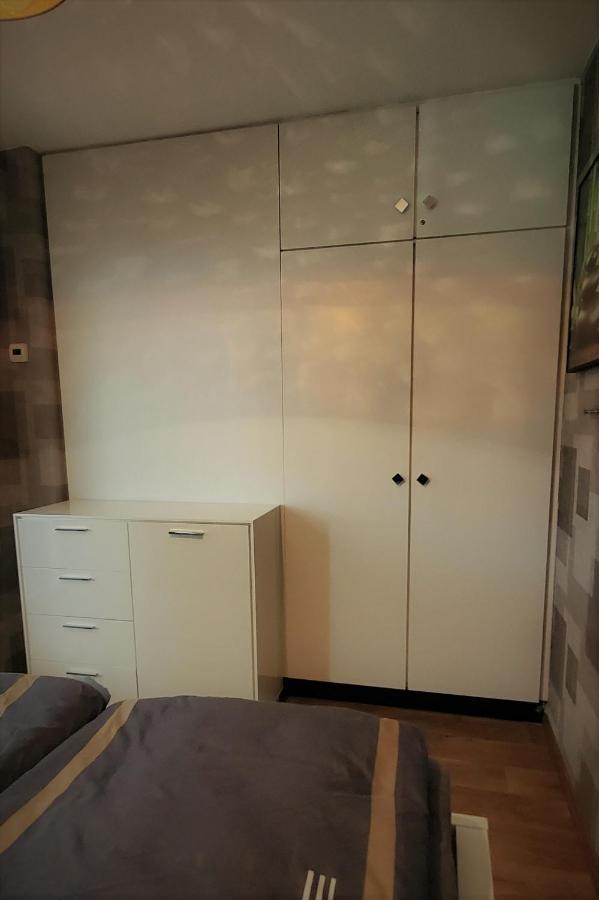 Friesenkate Bensersiel Esens Buitenkant foto