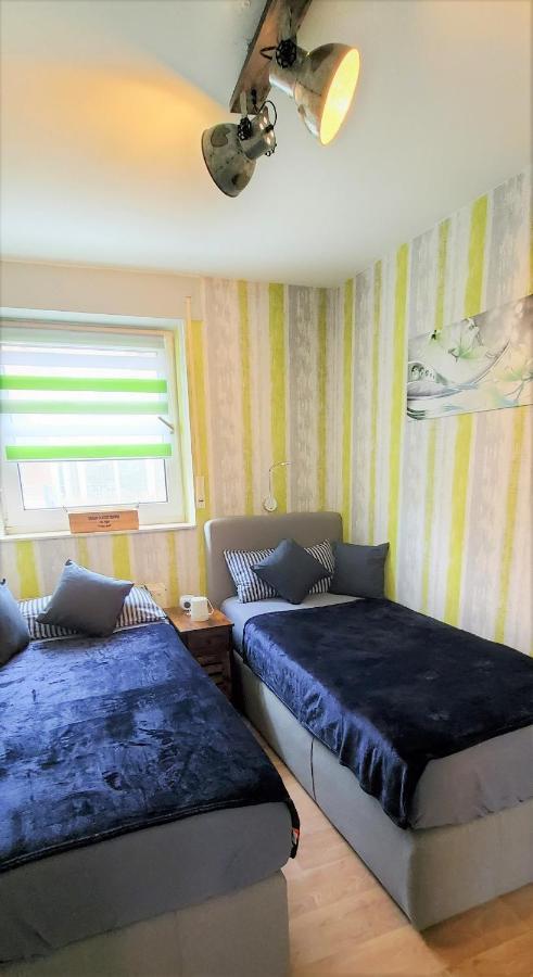 Friesenkate Bensersiel Esens Buitenkant foto